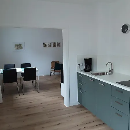 Gaestehaus Iwwerdorfer Hof Apartamento Büdingen