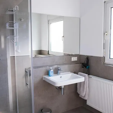 Apartamento Gaestehaus Iwwerdorfer Hof *