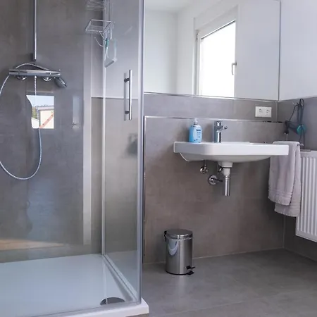 Apartamento Gaestehaus Iwwerdorfer Hof *