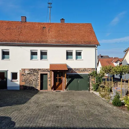 Gaestehaus Iwwerdorfer Hof Apartamento