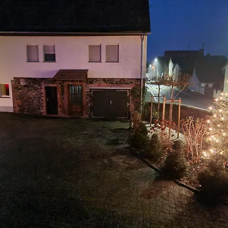 Gaestehaus Iwwerdorfer Hof Apartamento *