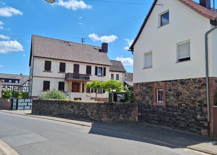 Gaestehaus Iwwerdorfer Hof *