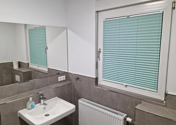 Gaestehaus Iwwerdorfer Hof * Büdingen